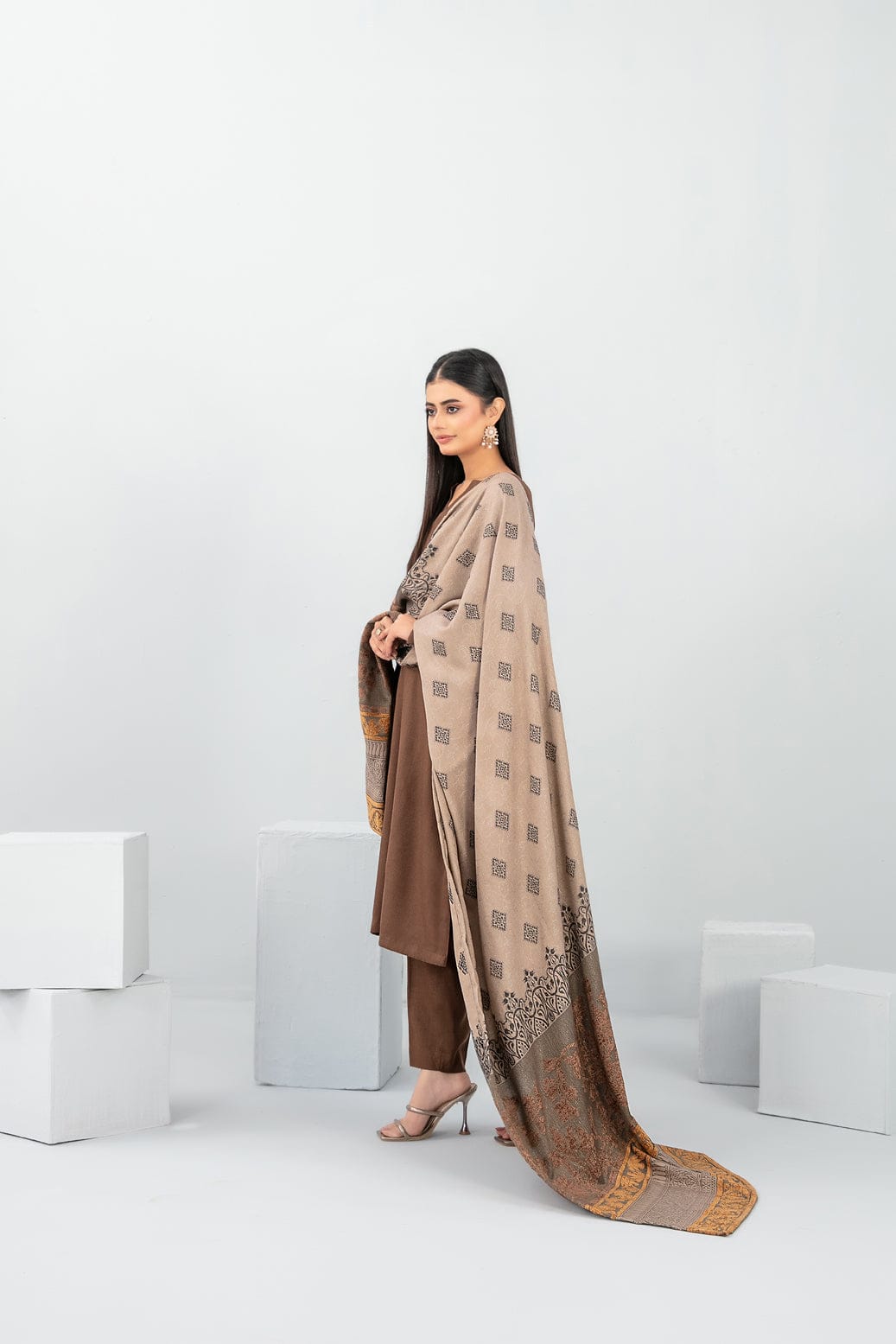 Meela by Tawakkal Fabrics Plain 3 Piece Unstitched Peach Leather Suit D-5688